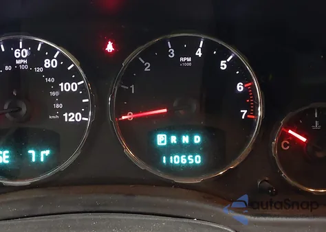 2010 Jeep Liberty Limited из США, поврежденный, VIN 1J4PN5GK8AW133571